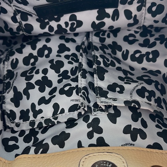 NEW Rebecca Minkoff Lexi Leather Bucket Bag - Picture 10 of 12